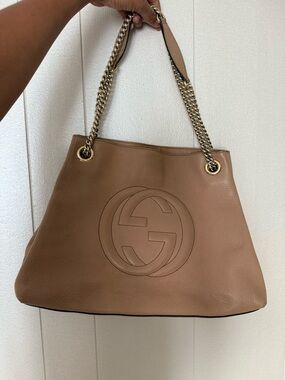 Gucci Tan Leather Hobo Shoulder Bag with Chain Strap